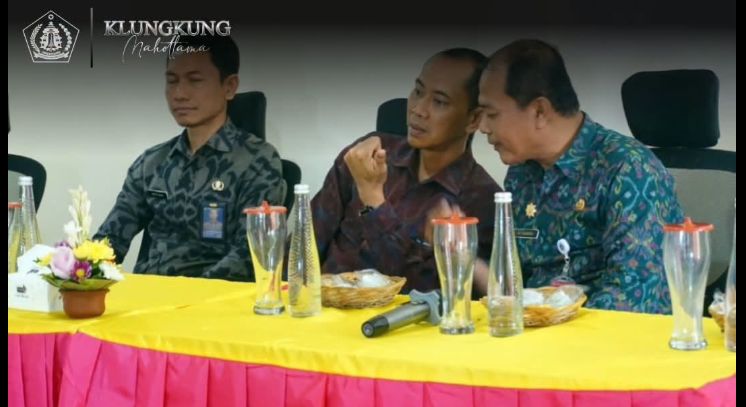 Wakil Bupati Klungkung pimpin Monev penyelenggaraan pemerintahan desa di desa Tusan